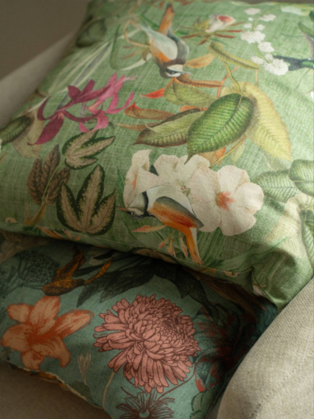 Tropical Paradise Pillow - 20" x 20"